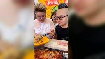 娱乐吃瓜酱吃到自己的瓜